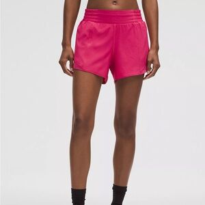 Lululemon Hotty Hot High-Rise Lined Short 4" Lip Gloss